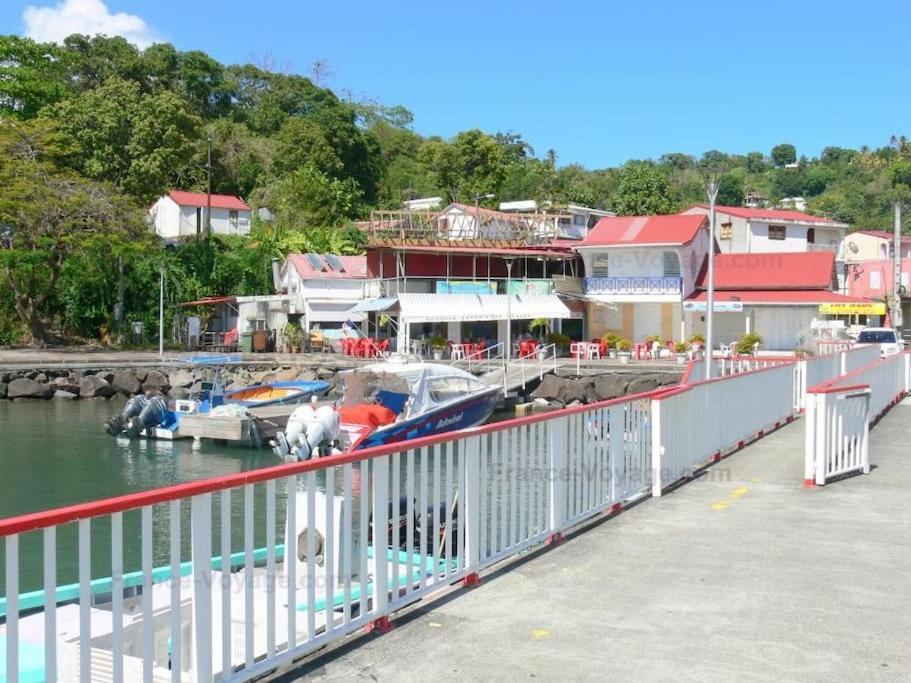 Maison En Bord De Mer A Trois Rivieres. Exterior foto